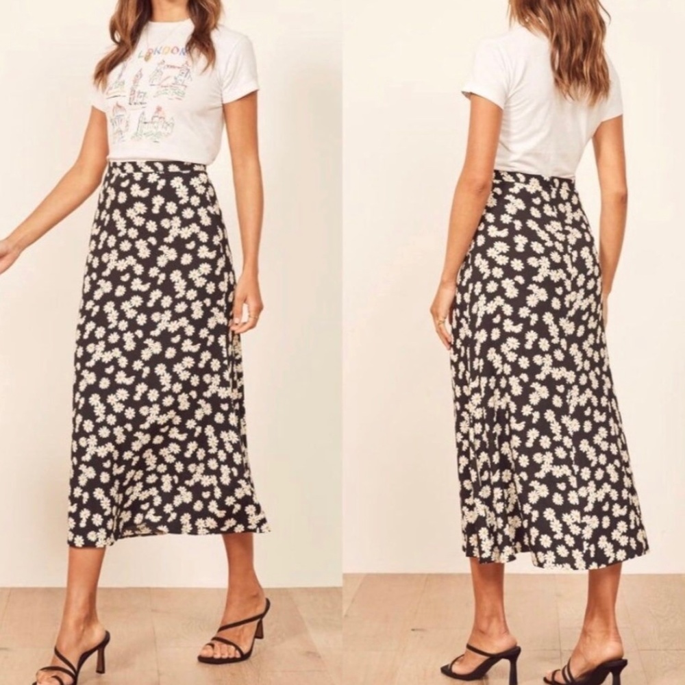Reformation Bea Skirt Black Daisy - Picture 2 of 4